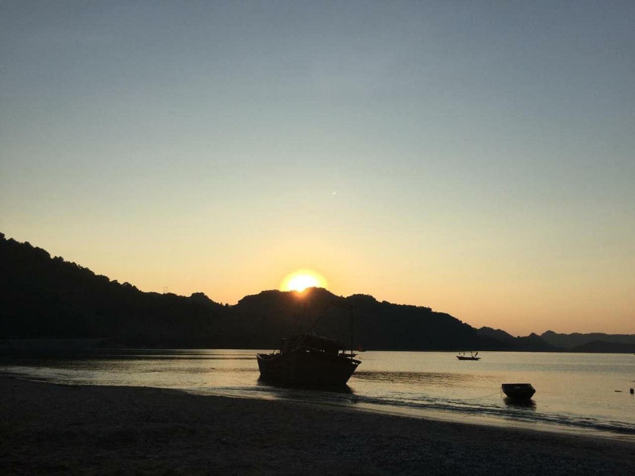 Woodstock Beach Camp Hien Hao Exterior foto
